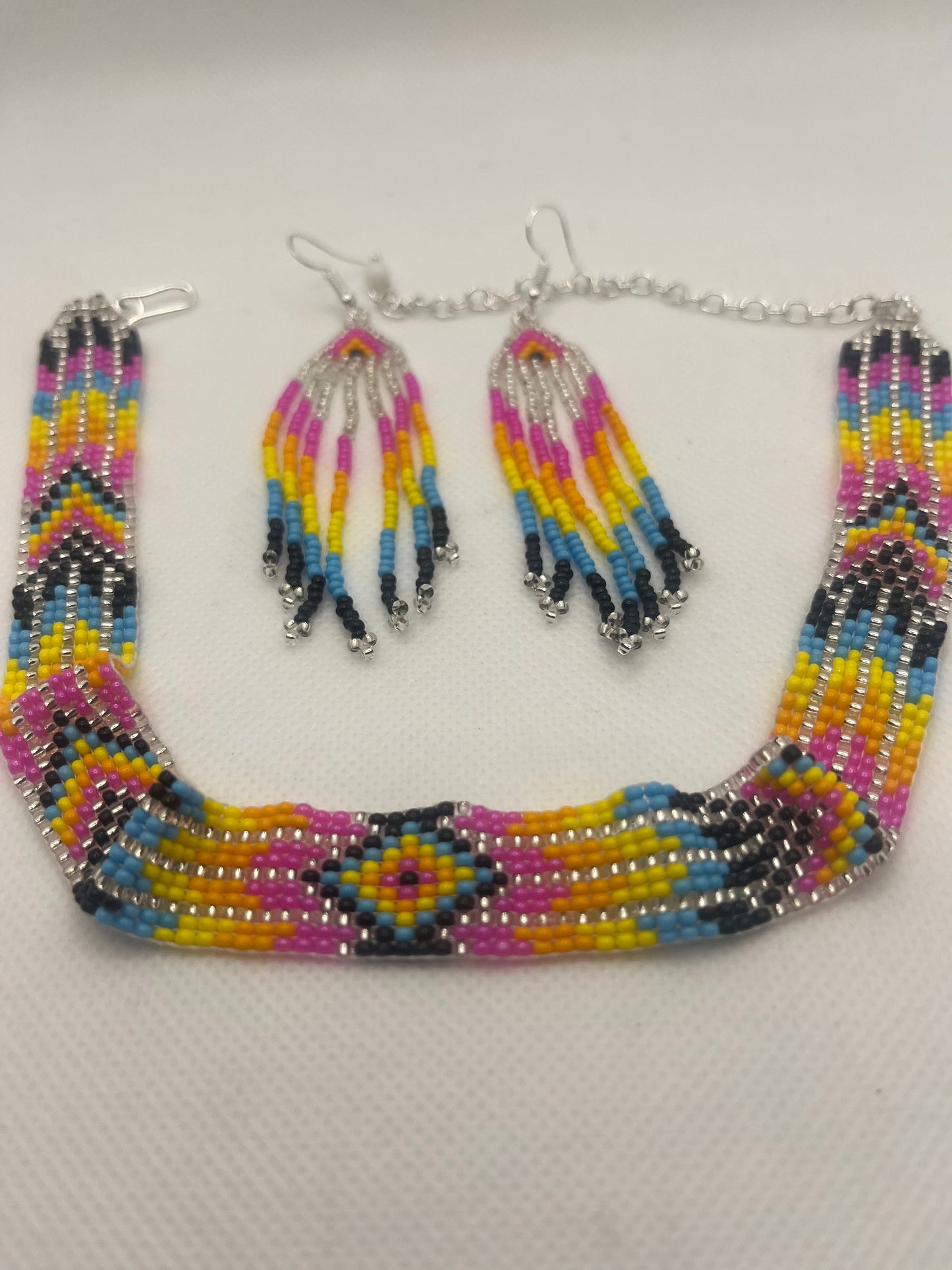 Beaded Necklace Choker with Earrings